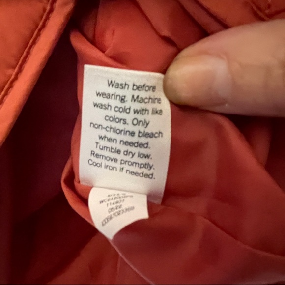 Croft & Barrow Womens 4X Button Front Quilted Lightweight. - Picture 7 of 8